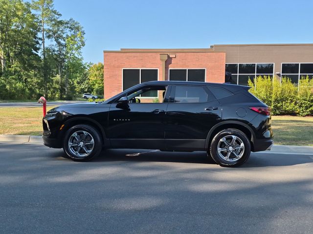 Used 2025 Black Chevrolet LT image 10
