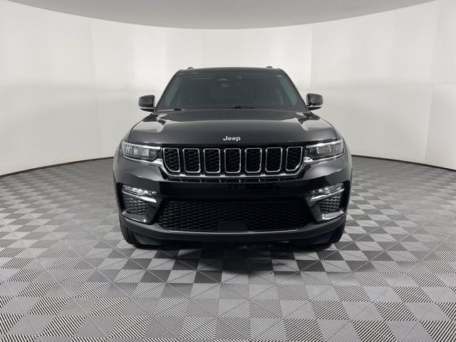 2022 Jeep Grand Cherokee Limited 3