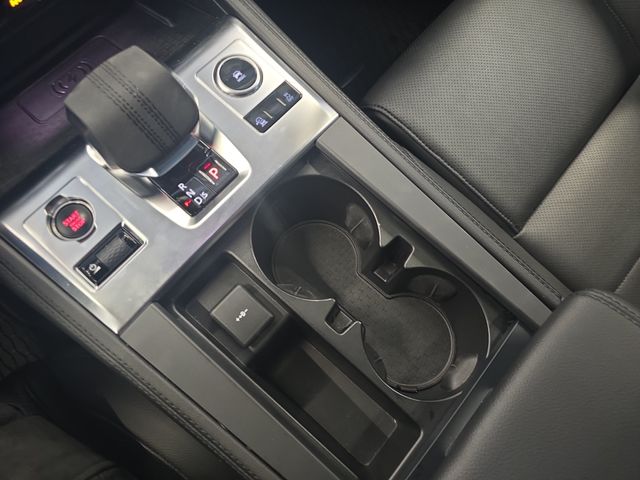 Used 2023 Gray Jaguar P250 S image 28