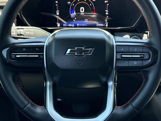 Used 2023 Black Chevrolet Z71 image 17