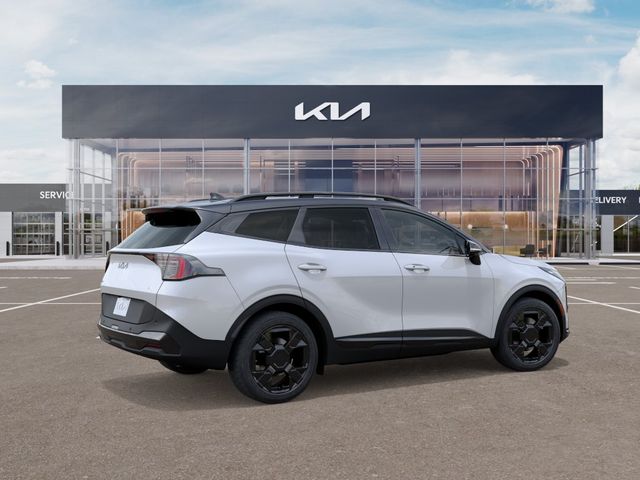 2027 White Kia Sportage