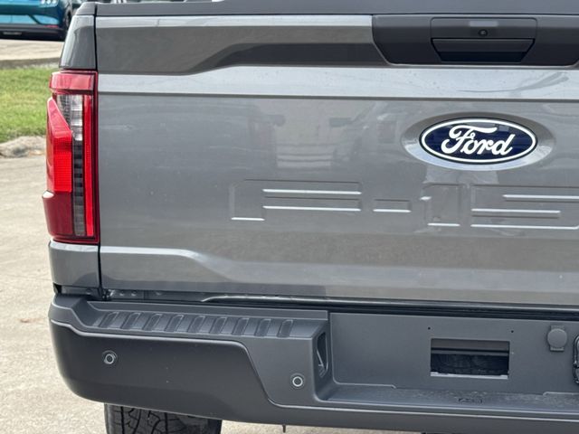 New 2026 Gray Ford XL image 10