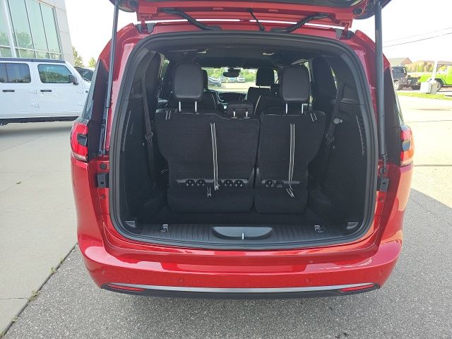 2026 Chrysler Pacifica Select - Pr6 exterior view 7