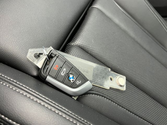 2023 Skyscraper Gray Metallic BMW 3 Series 330i RWD Sedan