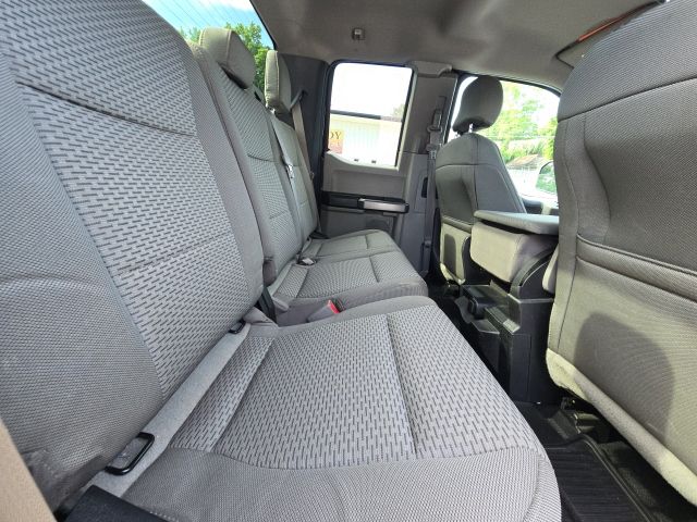 2015 Ford F-150 XLT:46335A2