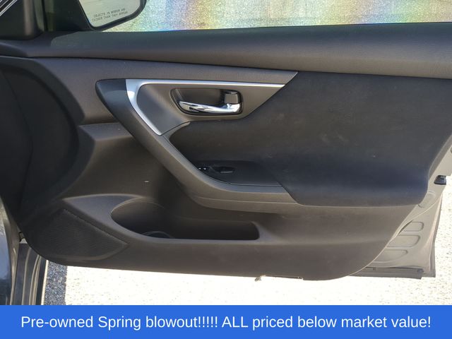 Used 2015 Gray Nissan 2.5 S image 39