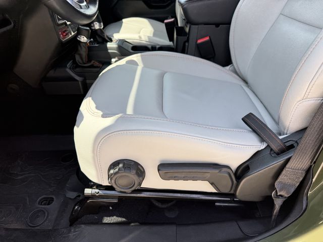 2023 Jeep Gladiator Mojave Green at Victoria Chrysler Dodge Jeep Ram