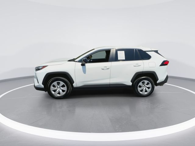 Used 2025 White Toyota LE image 6