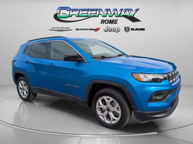 Hydro Blue Pearlcoat 2025 Jeep Compass SUV / Crossover Four-Wheel Drive 8-Speed Automatic
