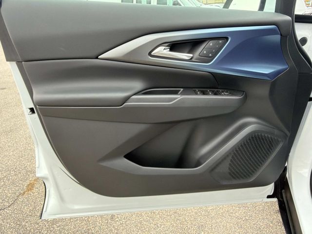 2026 Chevrolet Equinox EV - Image 20