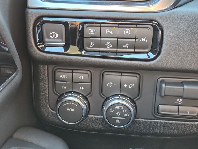 2026 GMC Yukon XL 4WD Elevation