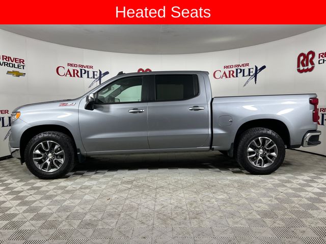 View vehicle photo 4