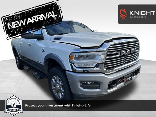 Pearl White 2022 RAM 2500 Laramie Crew Cab 4WD Pickup Truck Four-Wheel Drive 6-Speed Automatic