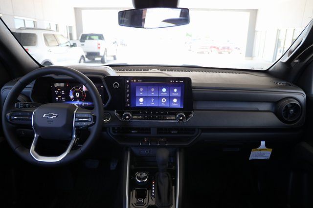 2025 Chevrolet Colorado Trail Boss - 10