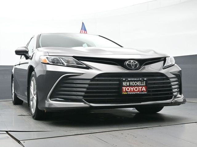 2021 Toyota Camry LE 38