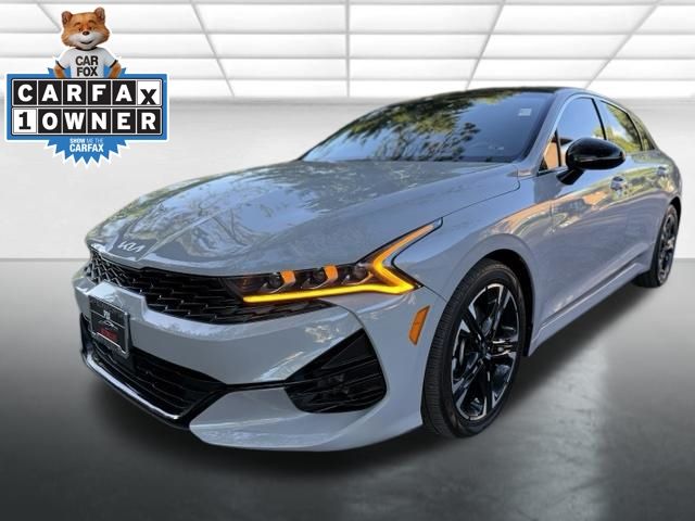 Wolf Gray 2022 Kia K5 Sedan Front-Wheel Drive 8-Speed Automatic