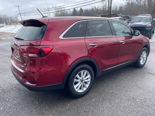 2020 Kia Sorento LX - Passion Red exterior view 7