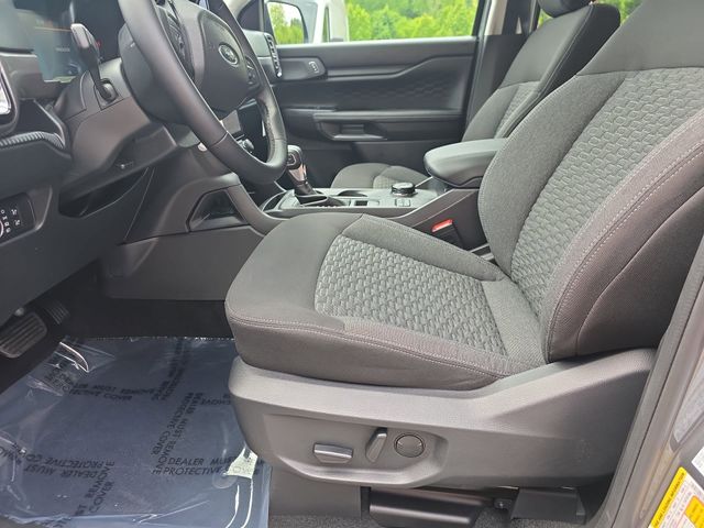 New 2026 Carbonized Gray Metallic Ford XLT image 28