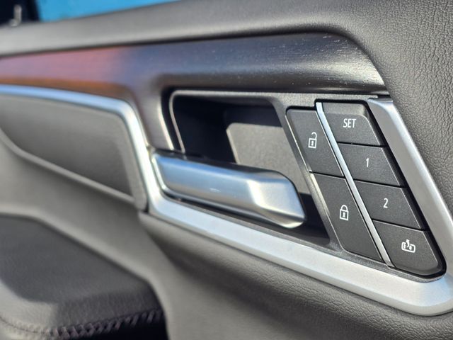 2025 GMC Sierra 1500 Denali:C02512