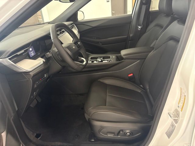 2026 Bright White Clearcoat Jeep Cherokee Limited 4X4 SUV