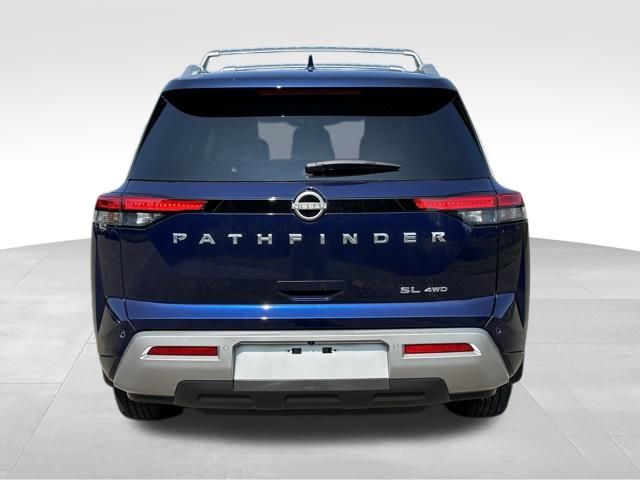 2023 Nissan Pathfinder SL 4