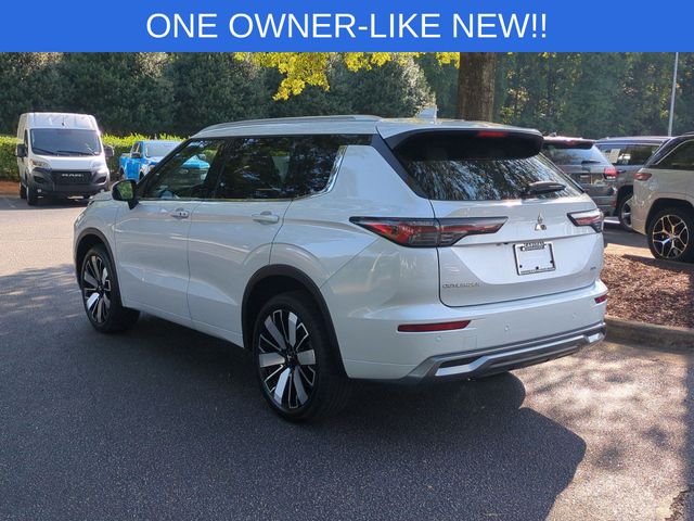 Used 2025 White Mitsubishi SEL image 3