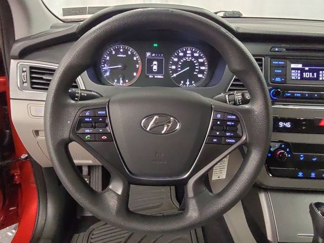 2017 – Hyundai – Sonata