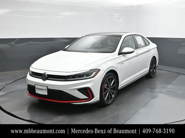 Pure White 2025 Volkswagen Jetta GLI Sedan Front-Wheel Drive Automatic