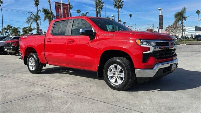 2024 Chevrolet Silverado 1500 LT 3