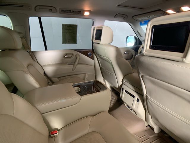 2016 INFINITI QX80 5.6L V8 26