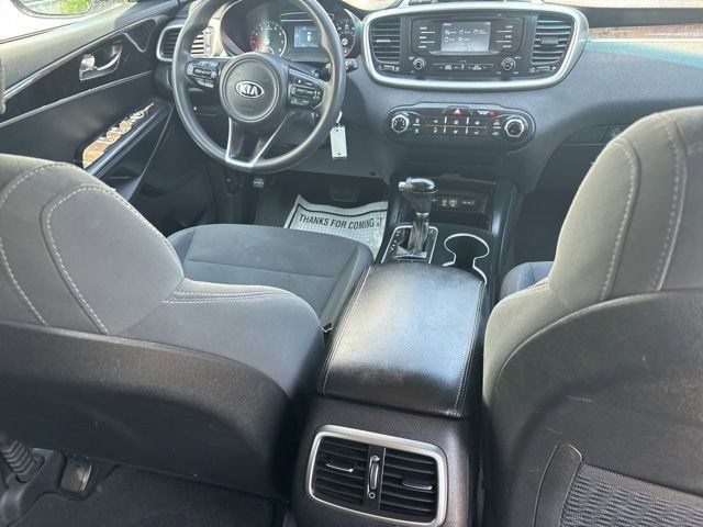 2018 Kia Sorento L photo
