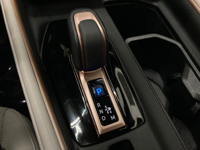 2024 Toyota Grand Highlander Hybrid MAX Platinum