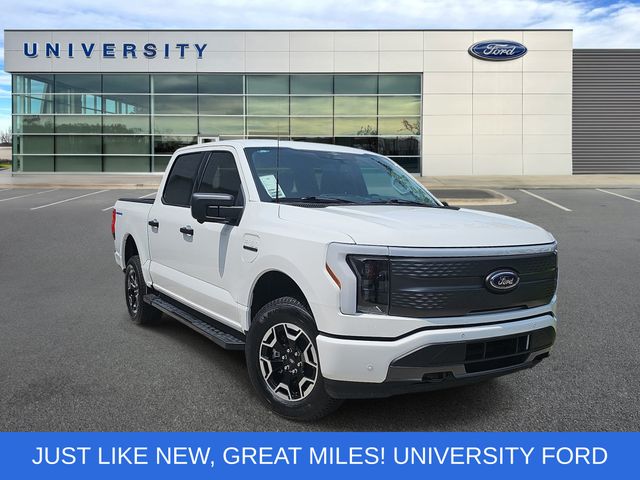 2023 Ford F-150 Lightning XLT