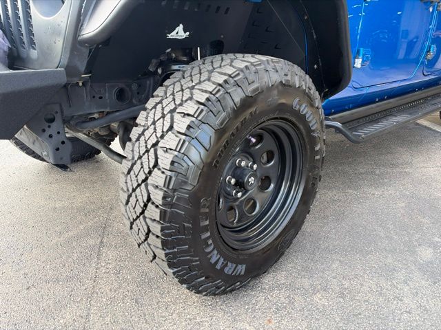 2022 Jeep Gladiator Sport Blue at Auto Express Mitsubishi