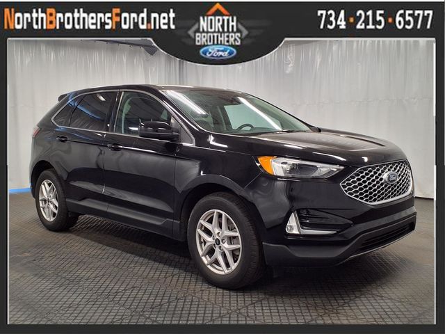 2023 Ford Edge