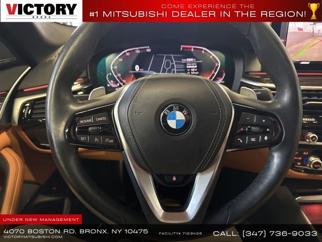 2022 BMW 5-Series 530i xDrive photo