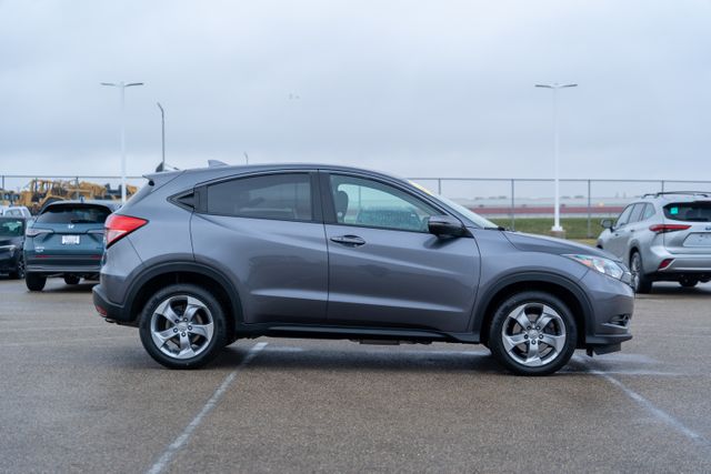 2017 Honda HR-V EX 8