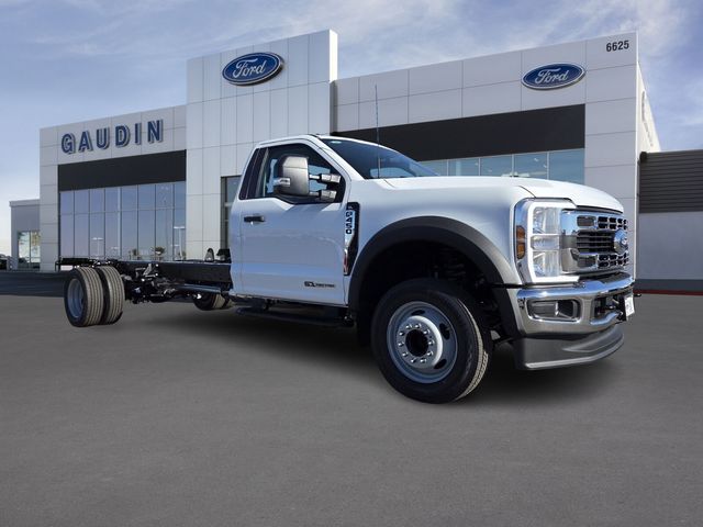 2026 Ford Super Duty F-450 Chassis Regular Cab (DRW)