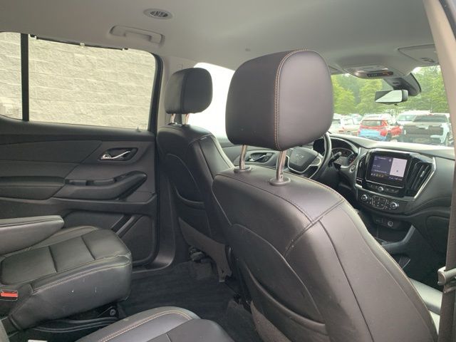 2021 Chevrolet Traverse RS photo