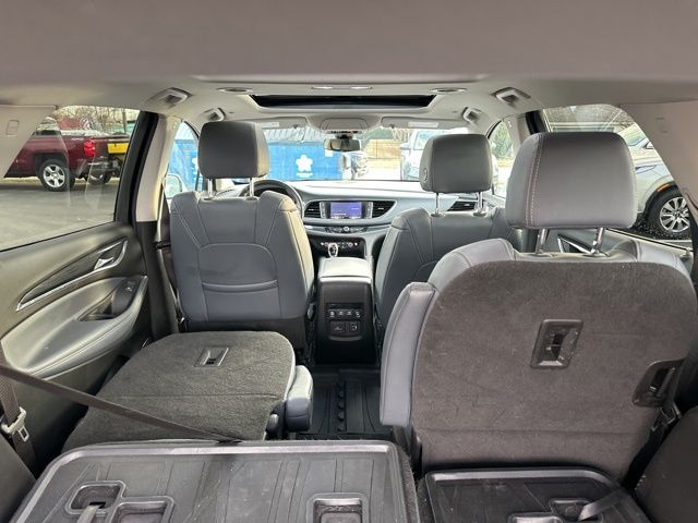 Used 2021 White Buick Essence image 33