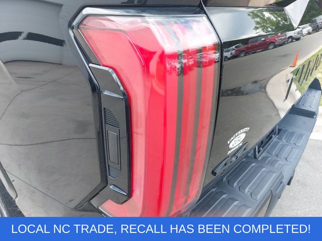 Used 2022 Black Toyota Platinum image 33