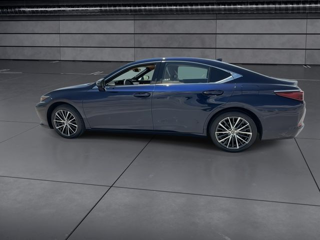 Used 2024 Lexus ES Sedan