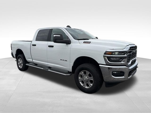 Bright White Clearcoat 2026 RAM 2500 Pickup Truck Four-Wheel Drive 8-Speed Automatic