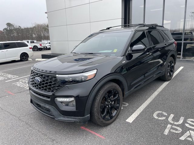 2024 Ford Explorer ST-Line