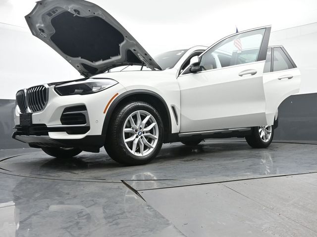 2022 BMW X5 xDrive40i 50