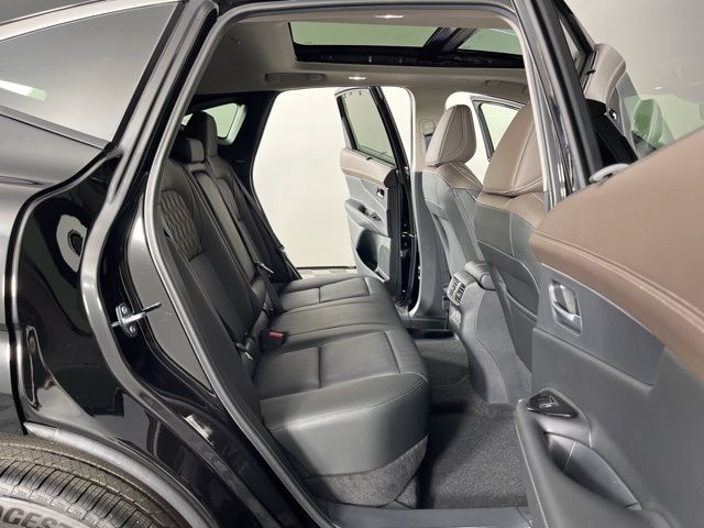 2025 Super Black Nissan Murano Platinum AWD SUV