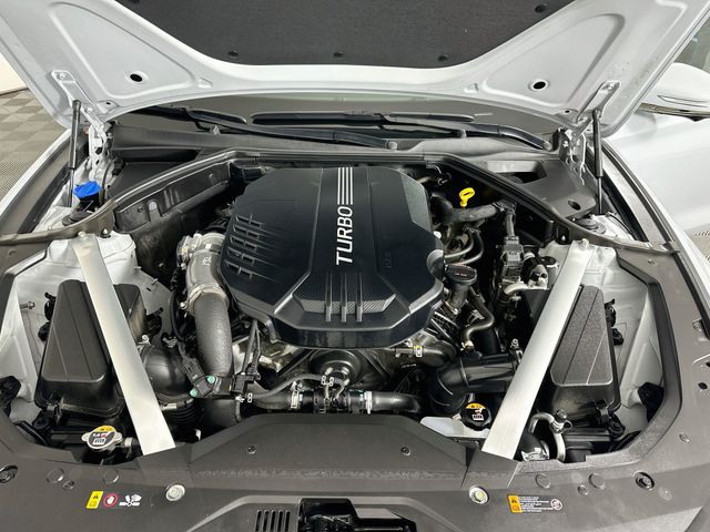 Thumbnail: 2023 Genesis G70 - 31