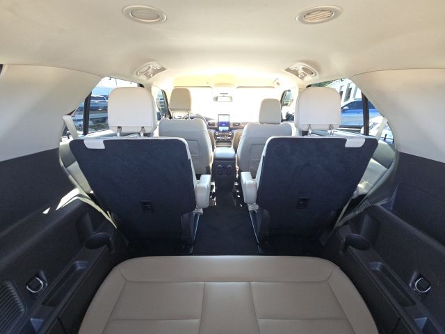 Photo of 2023 Ford Explorer Platinum in Dallas, GA - 15,  2023 Ford Explorer Platinum:167642A