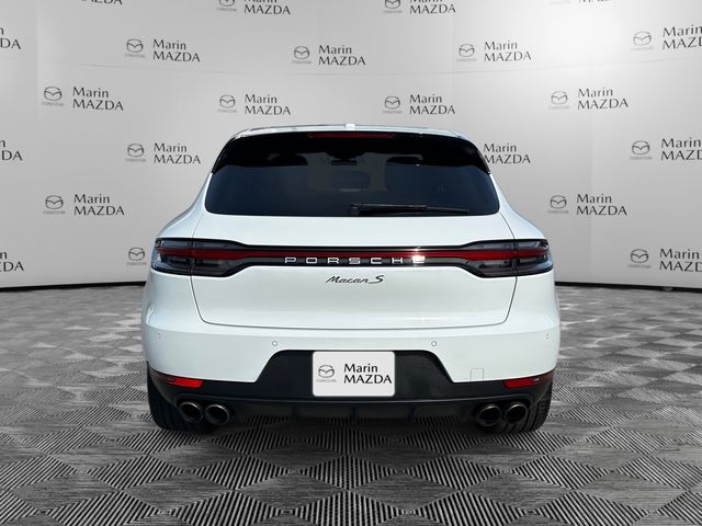 Used 2019  Porsche S image 4