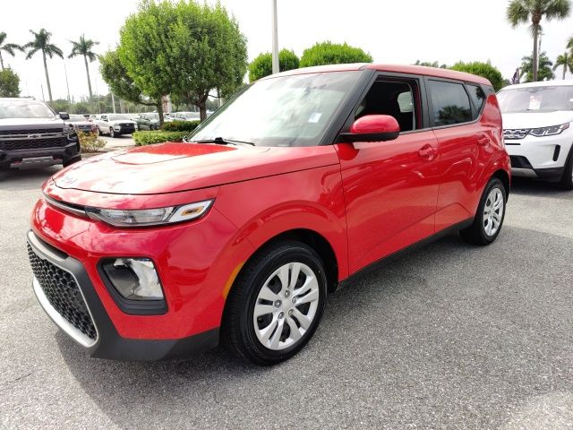 2022 Kia Soul LX 14